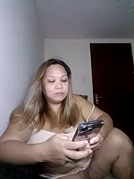 Snapshot of Sweet_asian_kylie chatting on 03-01-25, 09:40 Sweet asian kylie online show from 03-01-25, 09:40