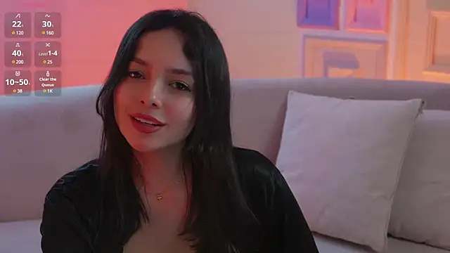 Snapshot of NaomiSainz chatting on 03-09-25, 12:09 NaomiSainz online show from 03-09-25, 12:09