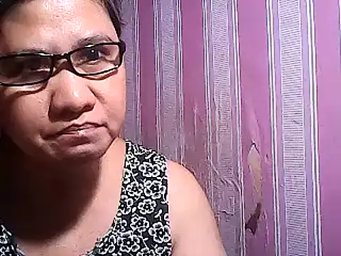 sweetsosie18 online show from 03-23-25, 04:38