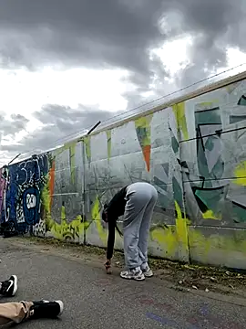 amanilouve online show from 09-25-25, 02:43