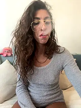 amanilouve online show from 10-17-25, 09:34