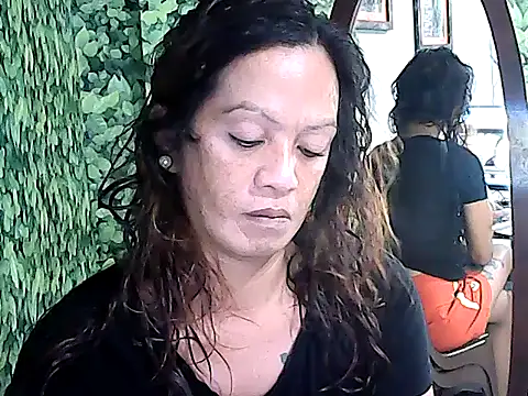 yummy 21xxx online show from 09-18-25, 08:38