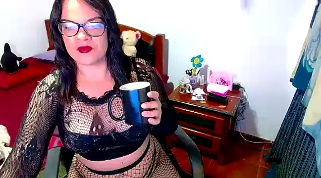 Snapshot of luchiana_hott21 chatting on 12-09-24, 03:44 luchiana hott21 online show from 12-09-24, 03:44