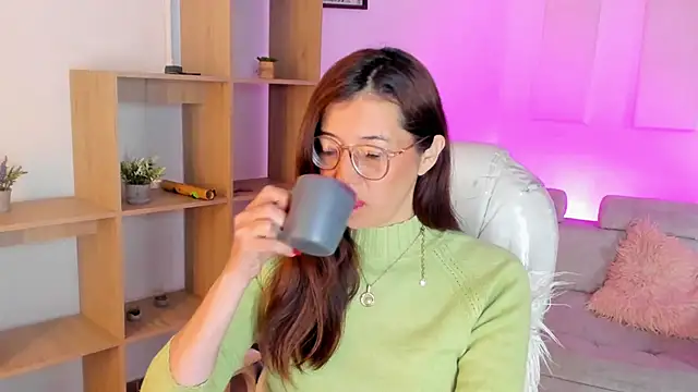 Antonnella 3 online show from 09-28-25, 12:43