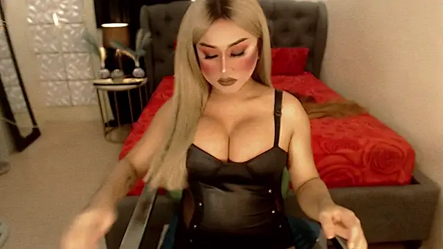 Snapshot of MISTRESS_OF_EVILCUMxx chatting on 09-12-25, 01:49 MISTRESS OF EVILCUMxx online show from 09-12-25, 01:49