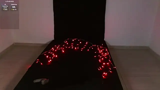 My vampire Mia online show from 03-23-25, 03:32