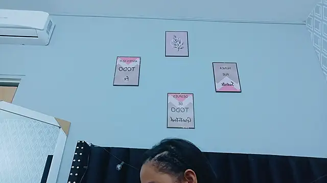 colombiamommy online show from 10-30-25, 12:28