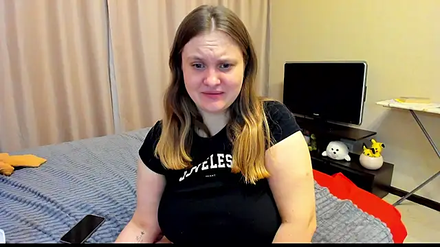 AlanaBrox online show from 03-20-25, 03:13