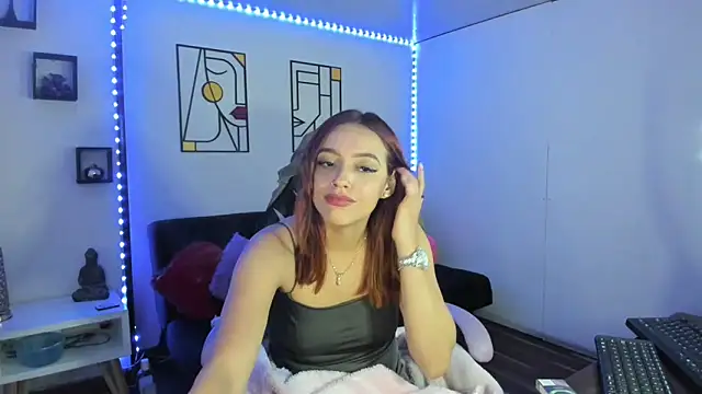 Snapshot of kay_marie chatting on 01-07-25, 06:38 kay marie online show from 01-07-25, 06:38