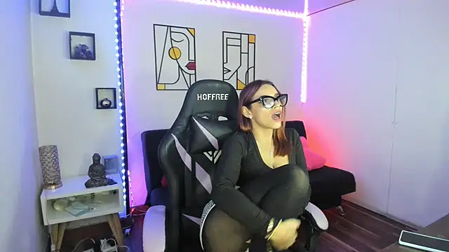 Snapshot of kay_marie chatting on 01-29-25, 03:22 kay marie online show from 01-29-25, 03:22