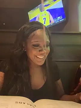 TilaTotti online show from 02-20-25, 05:44