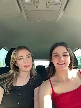 DoriDeluxe66 online show from 03-22-25, 02:47