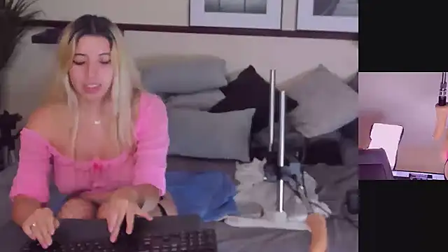 Lizzy Lace online show from 01-11-25, 06:56