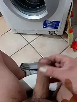 Snapshot of 74bob chatting on 02-23-25, 07:38 74bob online show from 02-23-25, 07:38