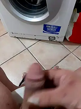 Snapshot of 74bob chatting on 03-13-25, 04:38 74bob online show from 03-13-25, 04:38