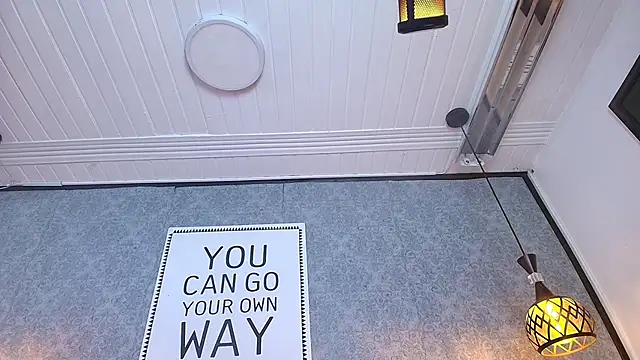 Emiily W online show from 02-05-25, 10:22