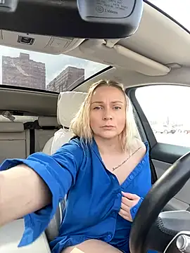 Bondgirl 013 online show from 03-06-25, 08:30