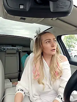 Bondgirl 013 online show from 10-05-25, 12:03