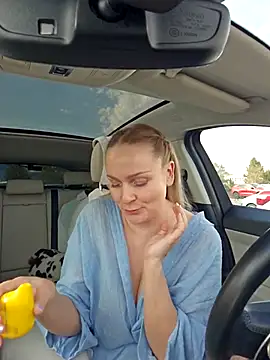 Bondgirl 013 online show from 10-08-25, 12:14