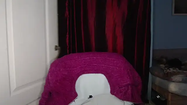 ryhhnnagold99 online show from 12-17-25, 04:57