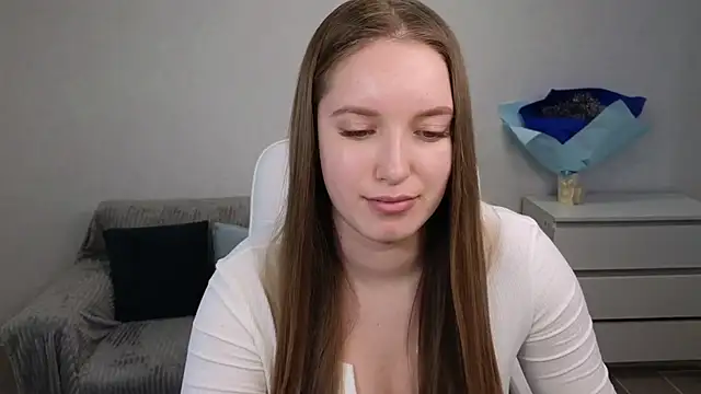 Snapshot of EvaMaddison chatting on 01-17-25, 08:13 EvaMaddison online show from 01-17-25, 08:13