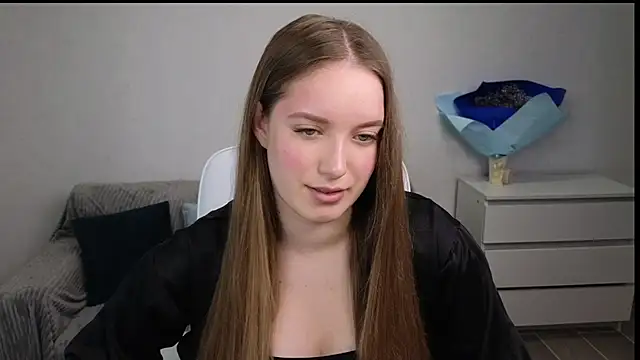 Snapshot of EvaMaddison chatting on 02-03-25, 06:56 EvaMaddison online show from 02-03-25, 06:56
