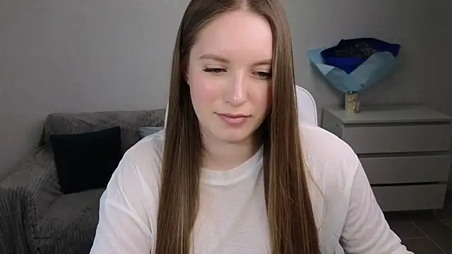 Snapshot of EvaMaddison chatting on 03-01-25, 07:26 EvaMaddison online show from 03-01-25, 07:26