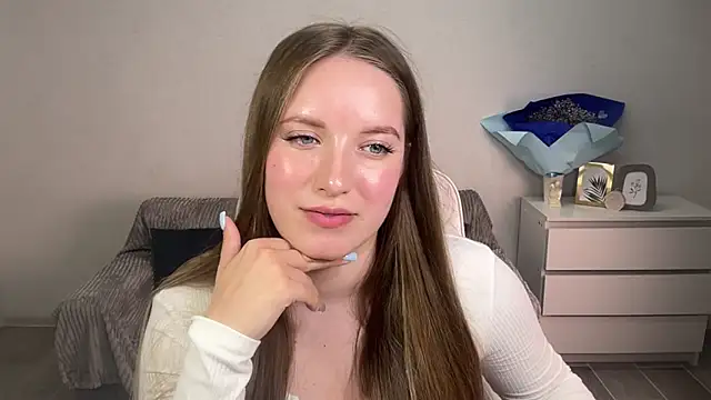Snapshot of EvaMaddison chatting on 09-08-25, 06:29 EvaMaddison online show from 09-08-25, 06:29