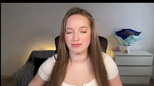 EvaMaddison online show from 03-11-26, 07:14