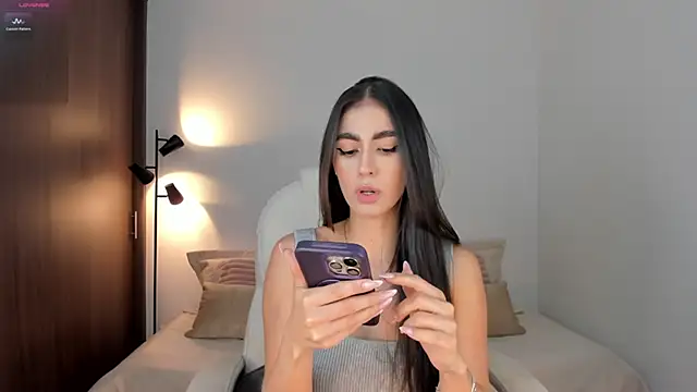 RebeccaBaxter online show from 10-08-25, 01:47