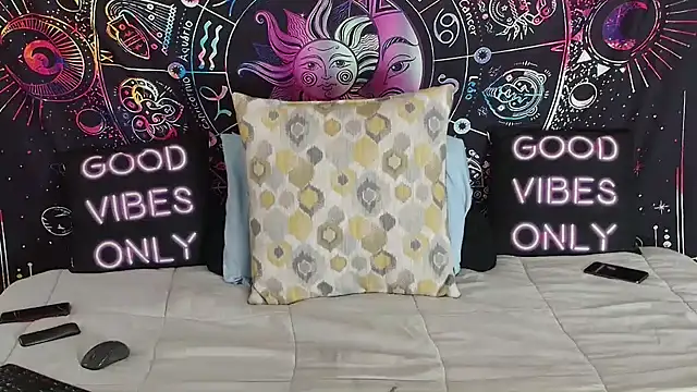 RenaeCumsAlot online show from 01-31-25, 05:10