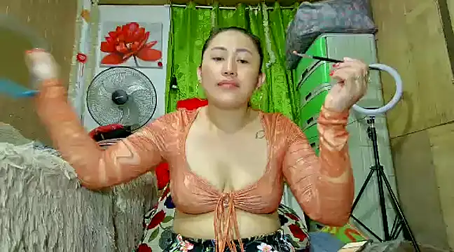 Snapshot of M_e_c_e_l chatting on 12-12-24, 11:03 M e c e l online show from 12-12-24, 11:03