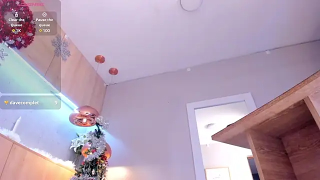 bonie lov online show from 12-13-24, 11:06