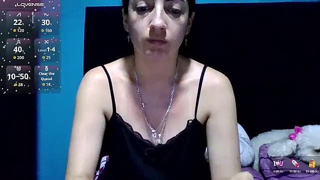 Snapshot of Salo_Heaven chatting on 10-23-25, 02:55 Salo Heaven online show from 10-23-25, 02:55