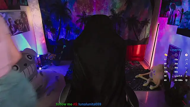 Snapshot of emma_luna59 chatting on 02-12-25, 02:03 emma luna59 online show from 02-12-25, 02:03