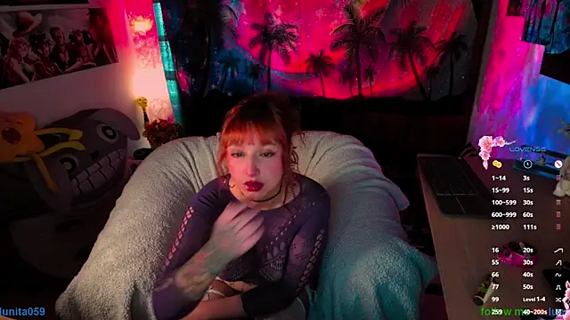 Snapshot of emma_luna59 chatting on 11-10-25, 08:19 emma luna59 online show from 11-10-25, 08:19