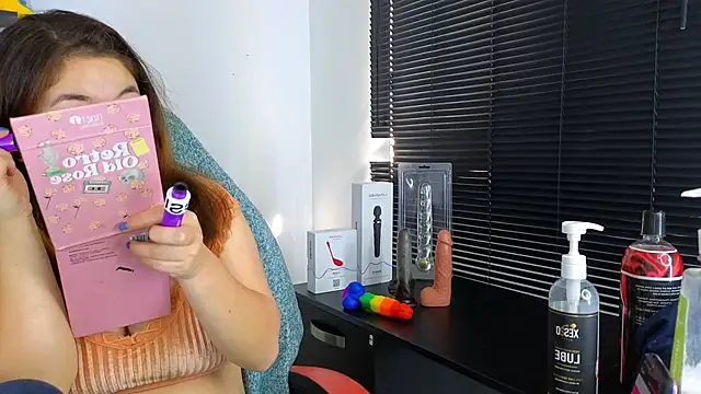 Snapshot of ann_bronw chatting on 02-03-25, 01:30 ann bronw online show from 02-03-25, 01:30