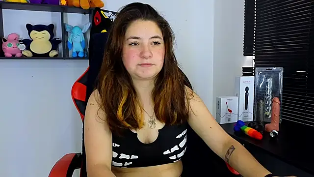 Snapshot of ann_bronw chatting on 02-19-25, 02:44 ann bronw online show from 02-19-25, 02:44