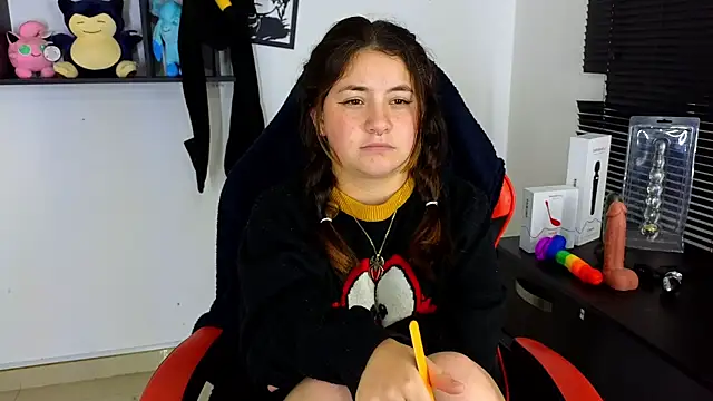 Snapshot of ann_bronw chatting on 03-04-25, 09:11 ann bronw online show from 03-04-25, 09:11