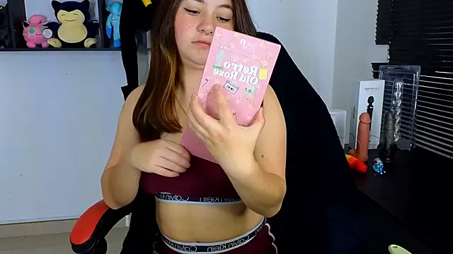 Snapshot of ann_bronw chatting on 03-06-25, 02:08 ann bronw online show from 03-06-25, 02:08