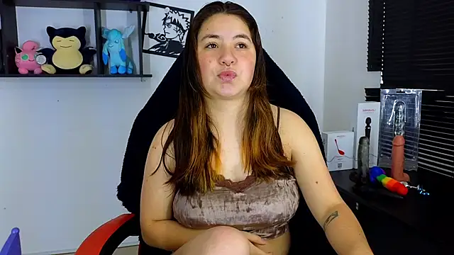 Snapshot of ann_bronw chatting on 03-19-25, 02:02 ann bronw online show from 03-19-25, 02:02