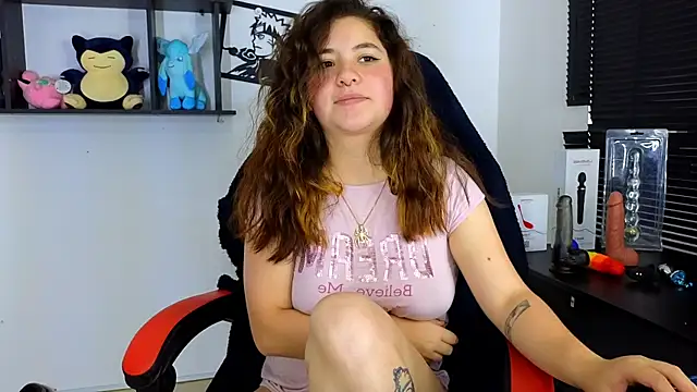 Snapshot of ann_bronw chatting on 03-20-25, 07:35 ann bronw online show from 03-20-25, 07:35