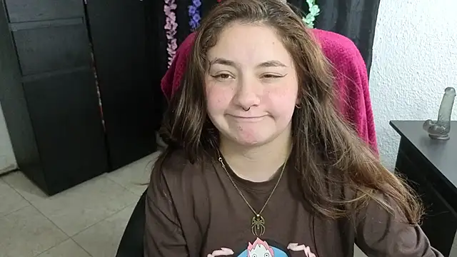 Snapshot of ann_bronw chatting on 09-16-25, 01:50 ann bronw online show from 09-16-25, 01:50