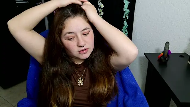 Snapshot of ann_bronw chatting on 10-03-25, 12:51 ann bronw online show from 10-03-25, 12:51