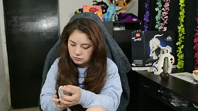 Snapshot of ann_bronw chatting on 12-02-25, 11:59 ann bronw online show from 12-02-25, 11:59