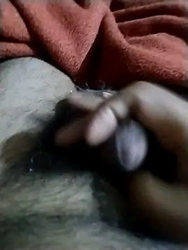 Snapshot of Rajxxxdx4u chatting on 01-15-26, 04:44 Rajxxxdx4u online show from 01-15-26, 04:44