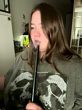 remirann  online show from 12-06-24, 08:51