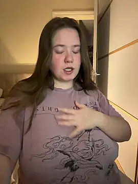 remirann  online show from 01-28-25, 06:39