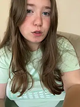 remirann  online show from 09-11-25, 03:56