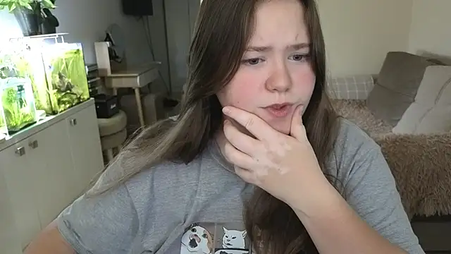 remirann  online show from 12-19-25, 12:45